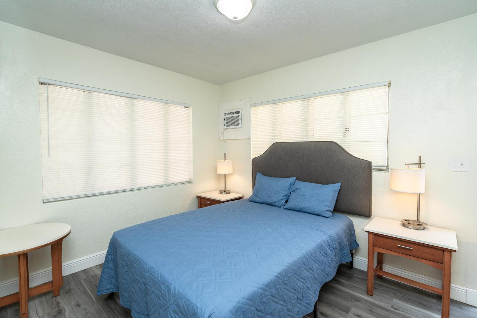 Sunrise Resort Motel South Clearwater Beach Exterior photo